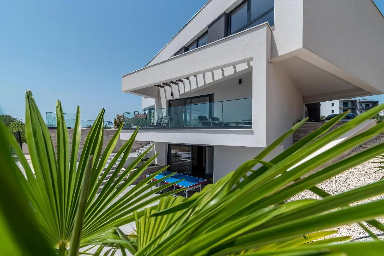 Villalux2022 Mit Pool Beheizt Trogir
