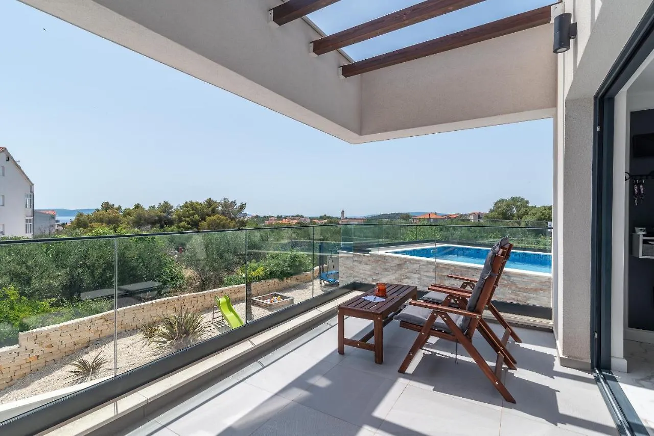 Villalux2022 Mit Pool Beheizt Trogir