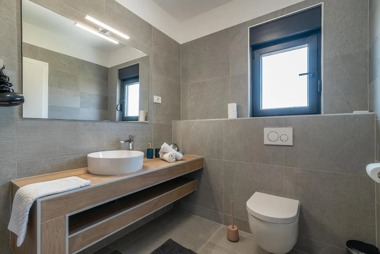 Villa Villalux2022 Mit Pool Beheizt Trogir Croatia