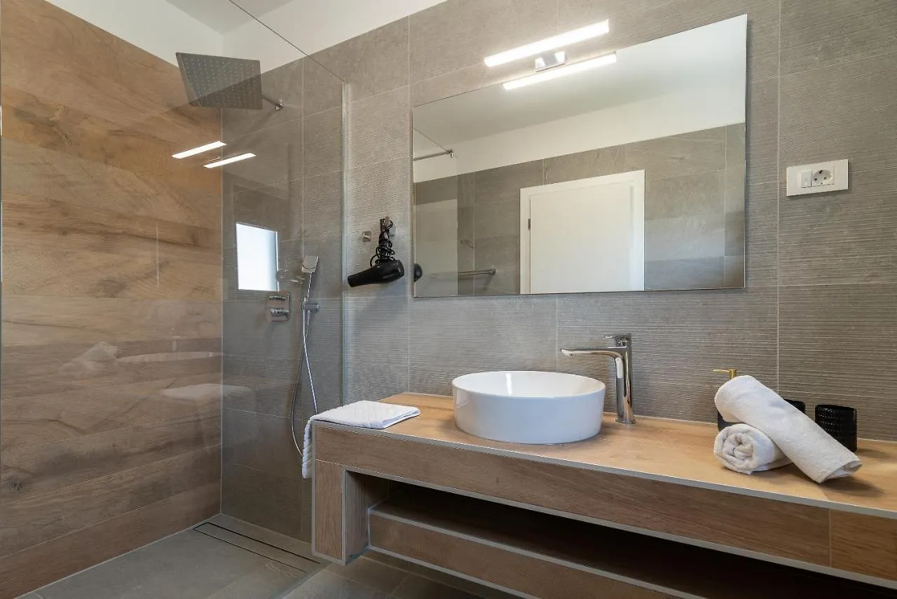 Villalux2022 Mit Pool Beheizt Trogir Croatia