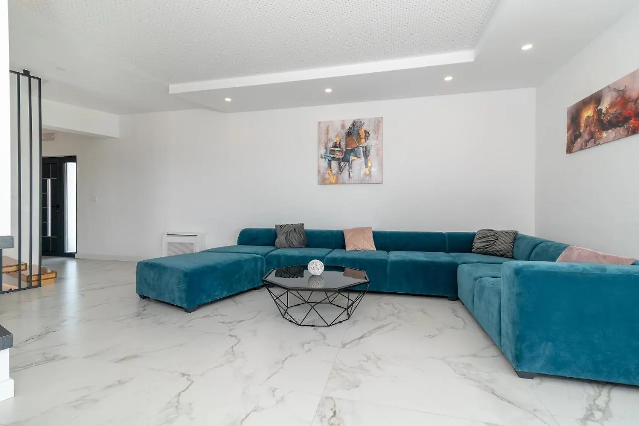 Villalux2022 Mit Pool Beheizt Trogir Villa